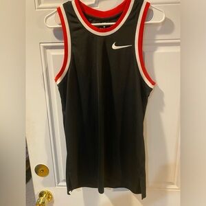 Nike tank top size small men’s